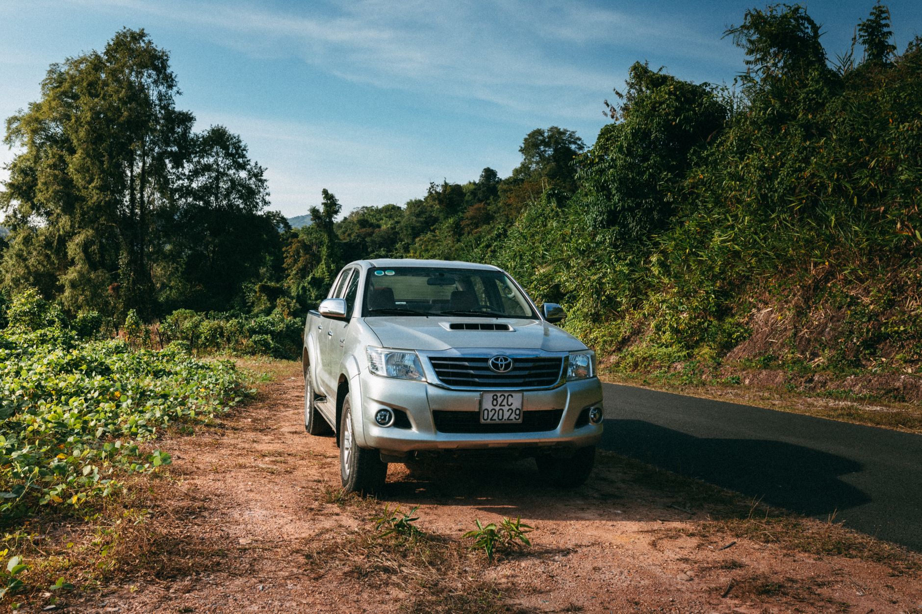Airbag Deployed Car Still Drivable or Need Tow: What to Do Right Now