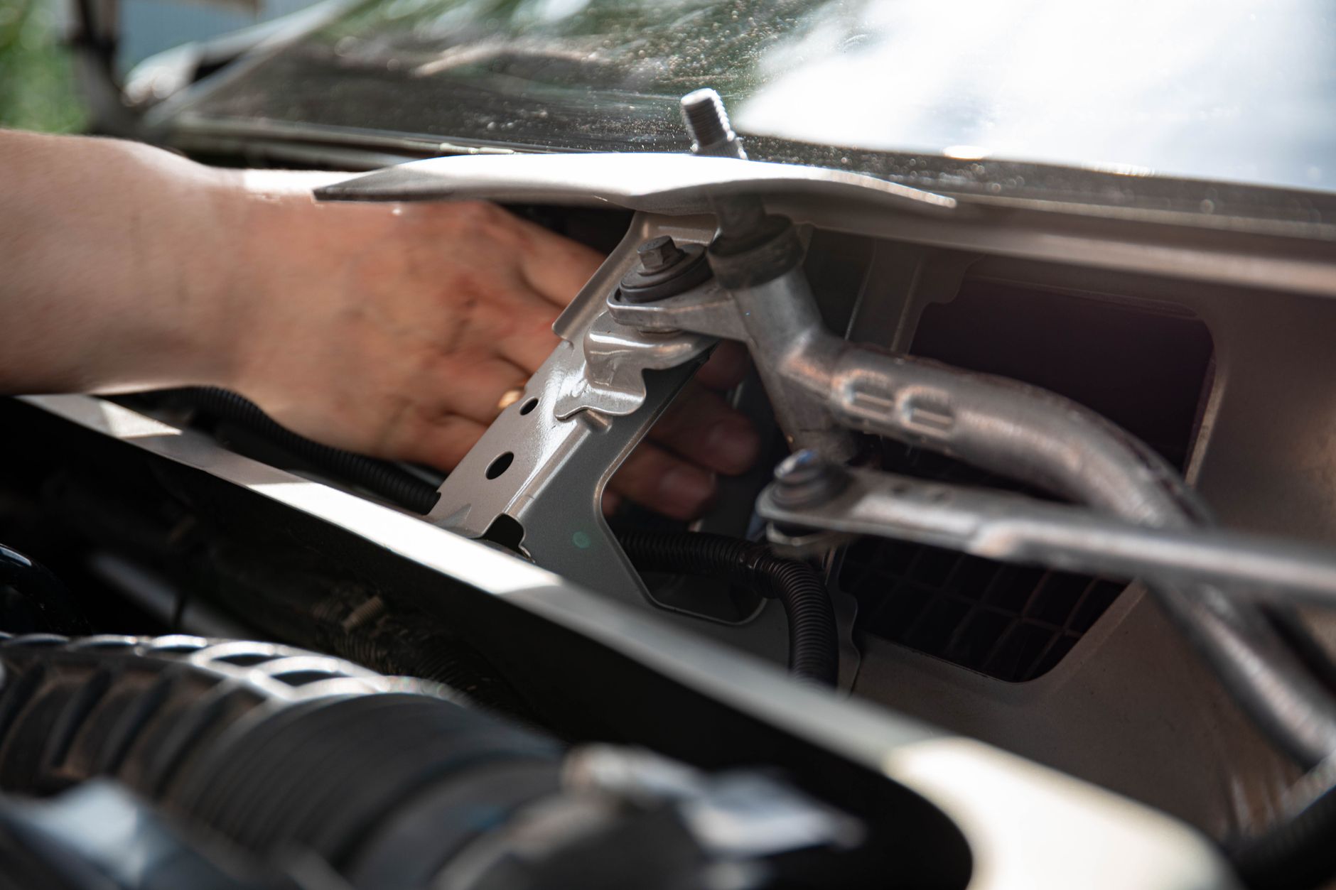 Alternator Failed While Driving: What Happens Next
