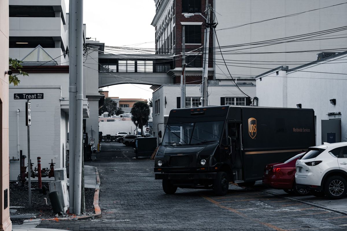tow truck loading car