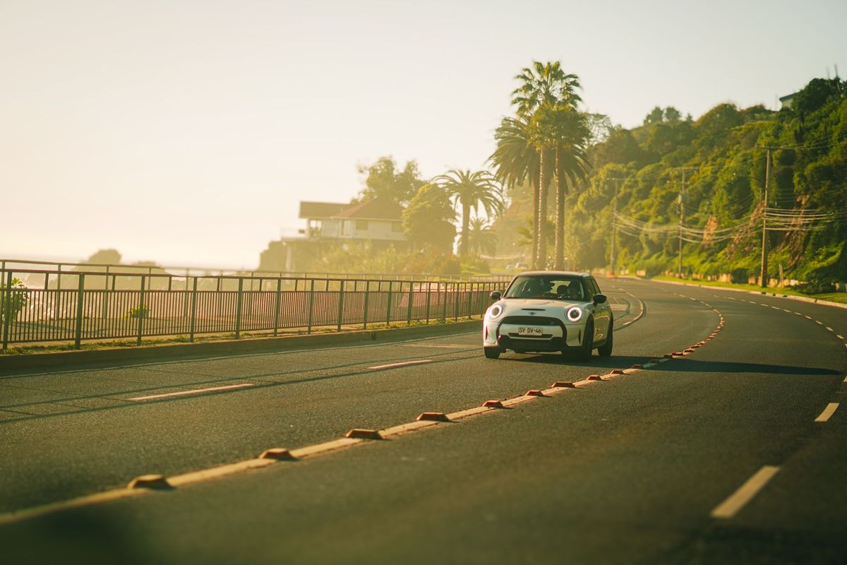 Broken Down on Highway at Night: Safety Tips and What to Do Right Now