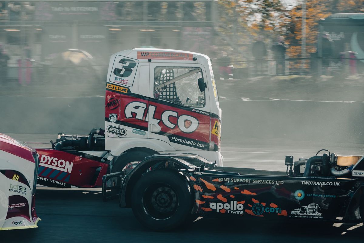 tow truck loading car