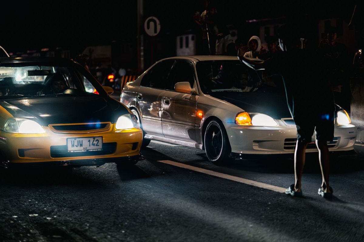 tow truck night