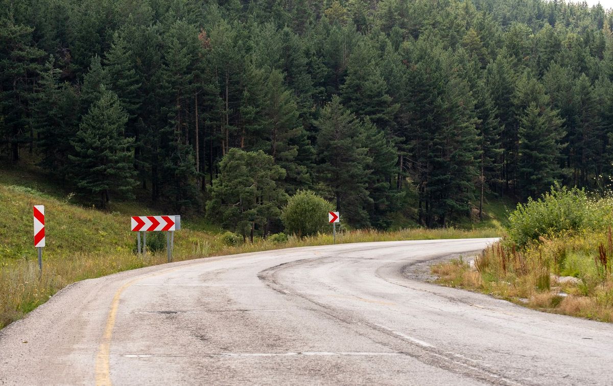 hazard triangle road safety