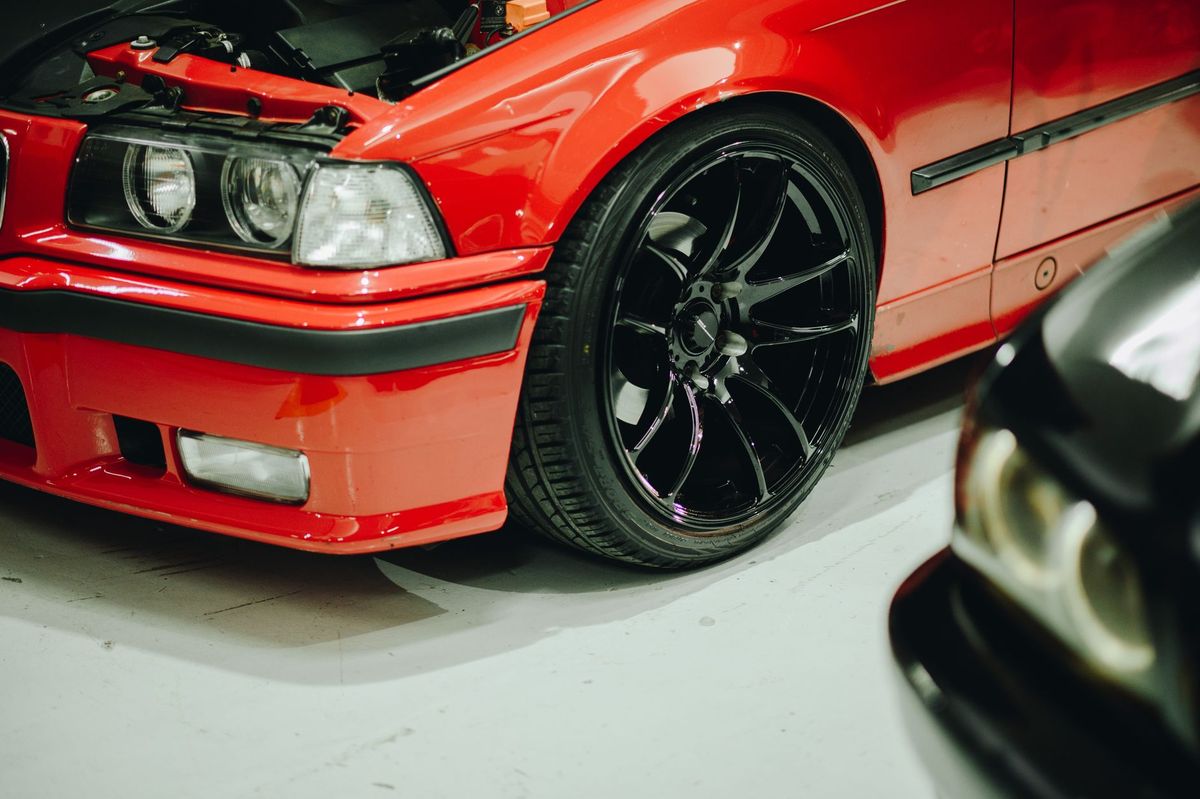 car wheel brake inspection