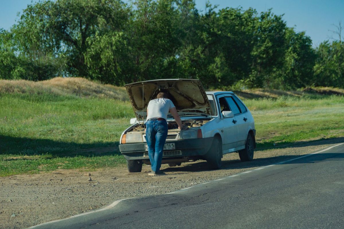 tow truck loading car