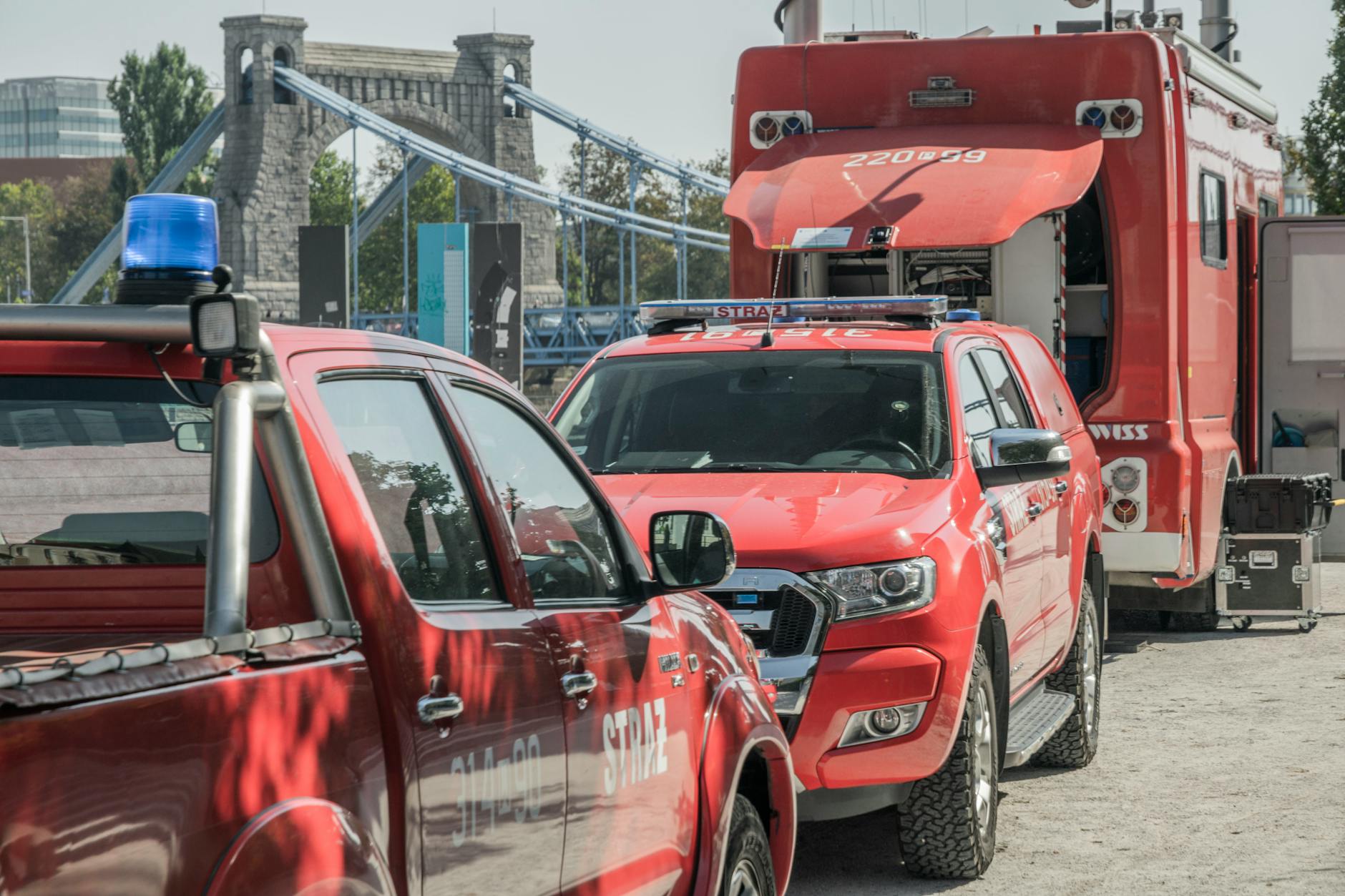 tow truck loading car
