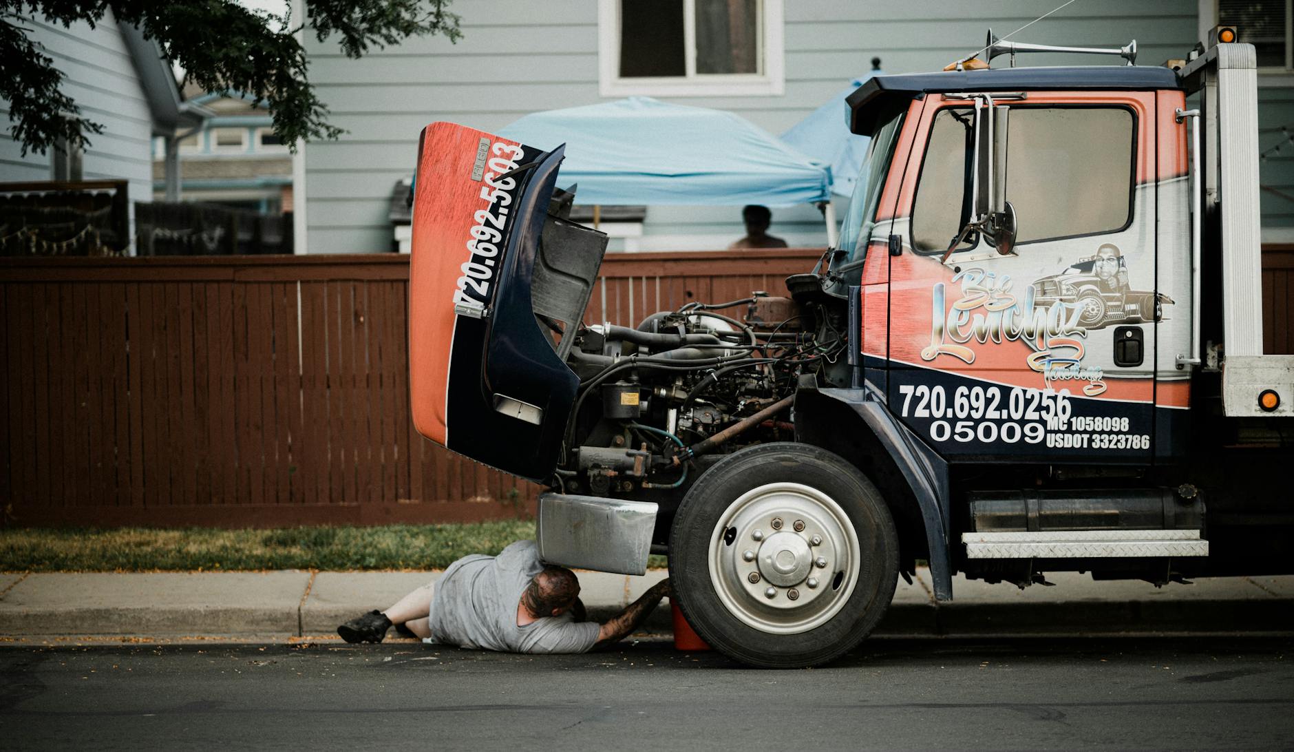 tow truck loading car
