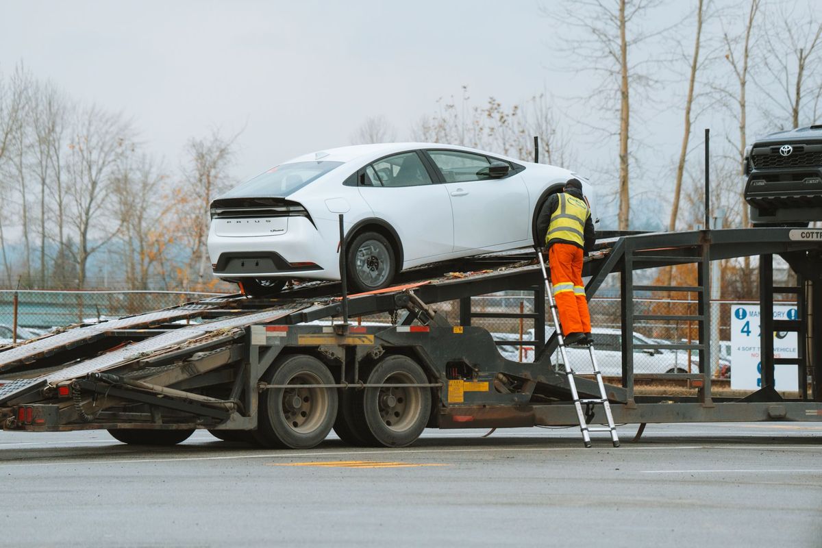 Car Stuck in Ditch on Highway: Who Pays for the Tow?