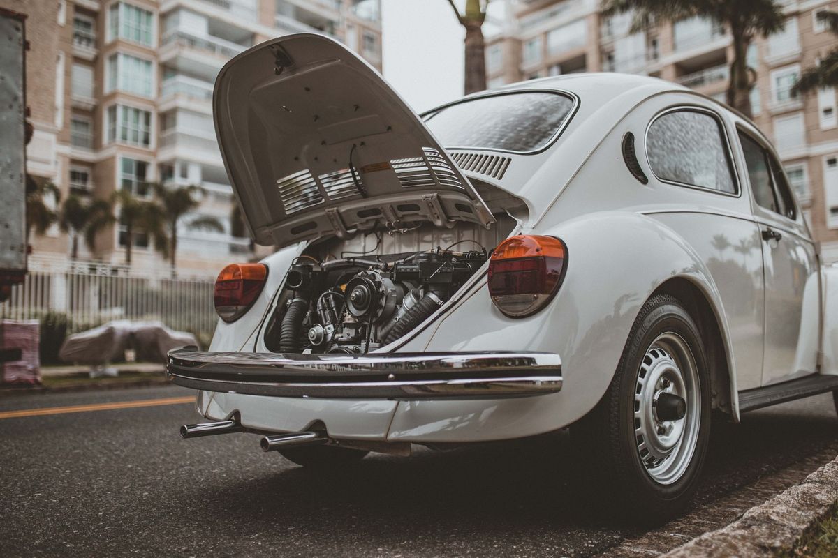 roadside assistance car