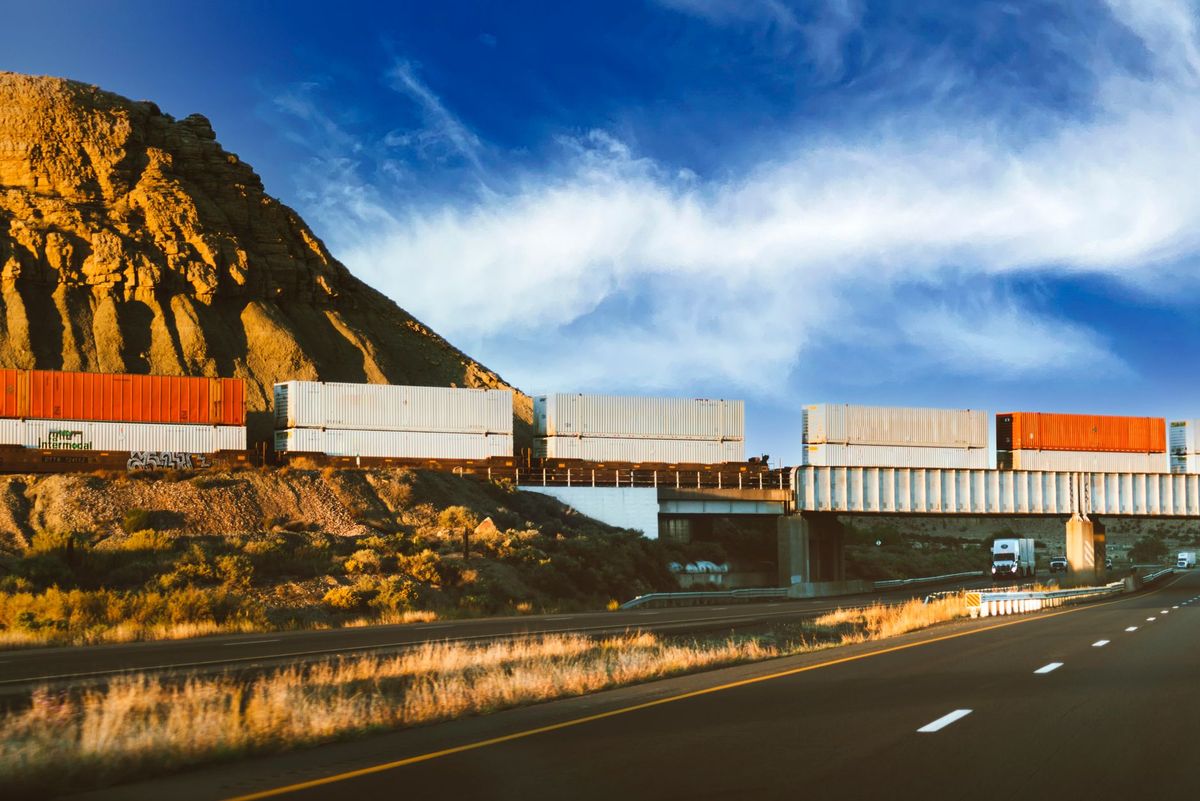 tow truck highway