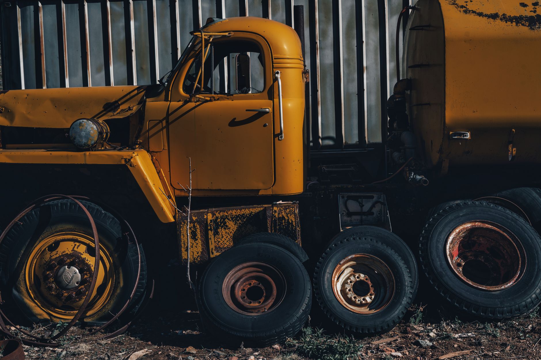 Fuel Pump Died on Highway: What to Do Right Now
