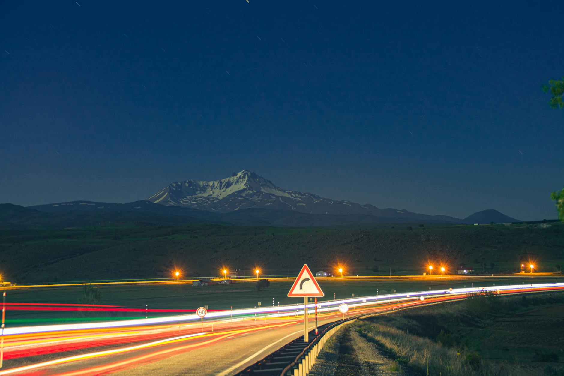 How Long Can a Car Sit Broken Down on the Roadside?
