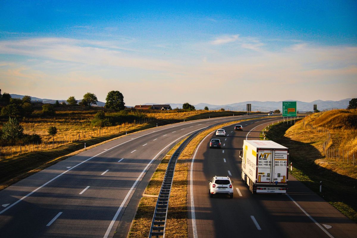 How Much Does It Cost to Tow a Car in Nashville Tennessee: What You'll Pay Right Now