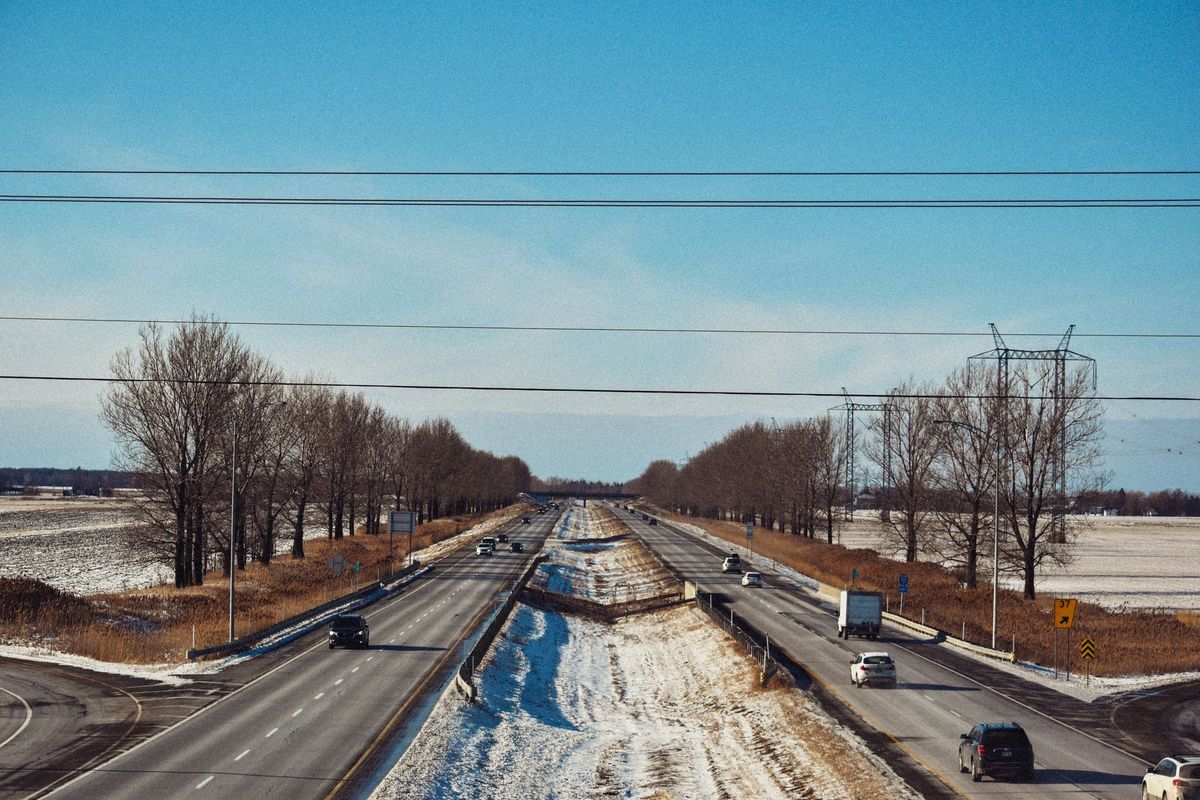 tow truck highway