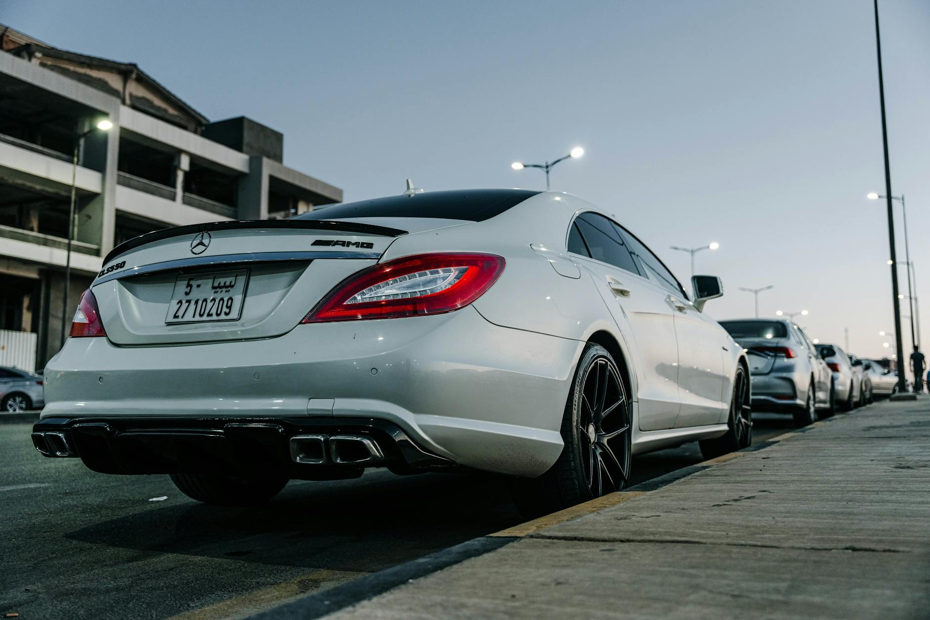 Is It Illegal to Leave Your Car on the Side of the Road?