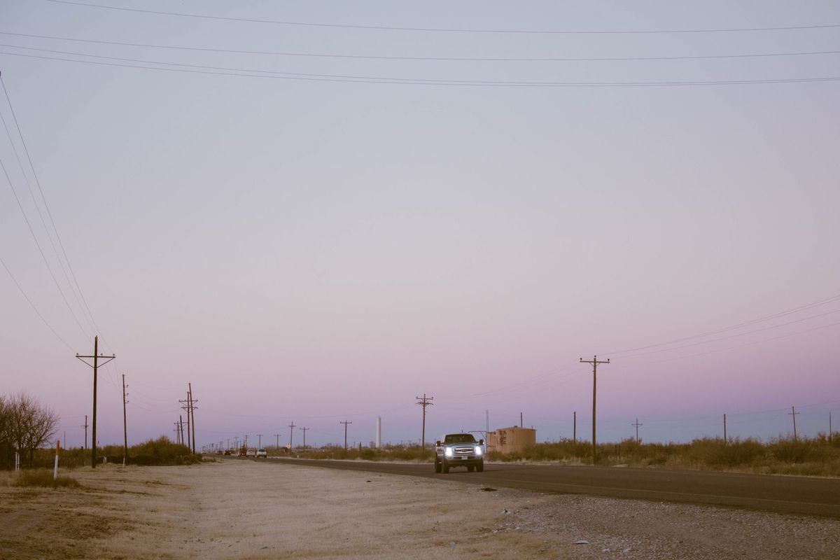 tow truck road