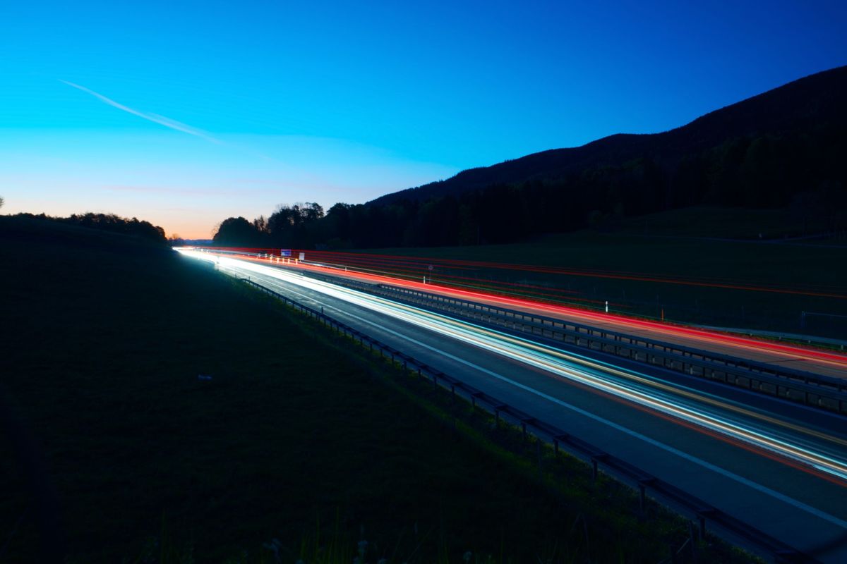 tow truck highway