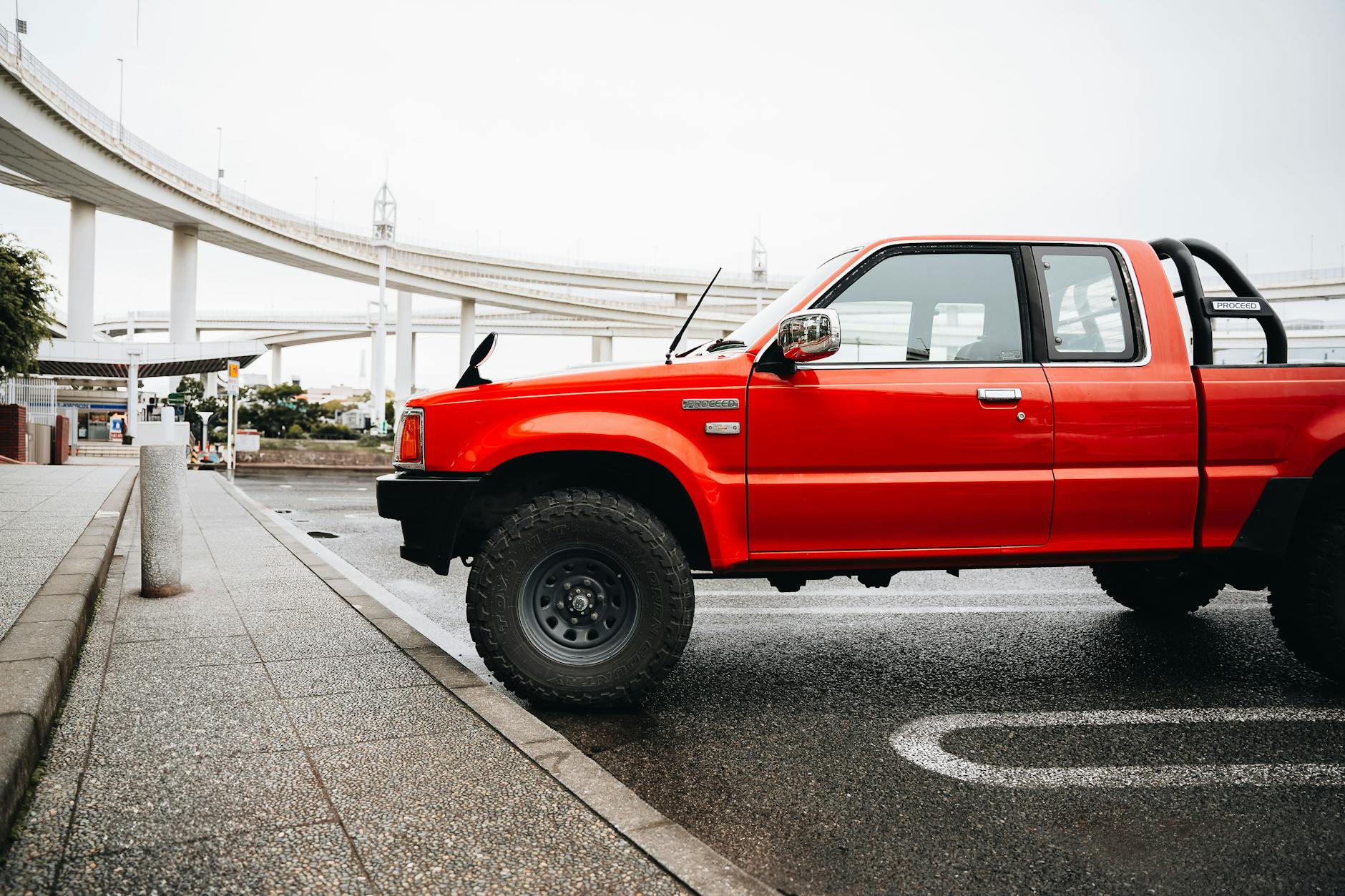 tow truck loading car