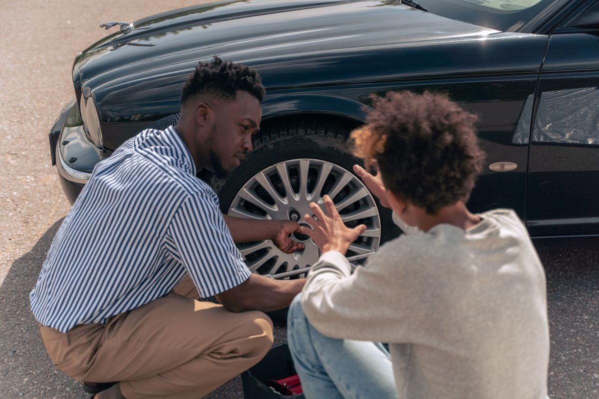 changing tire car