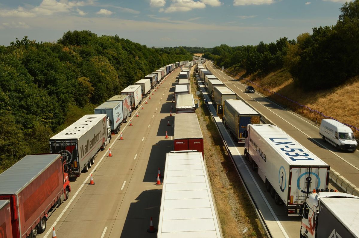 tow truck highway