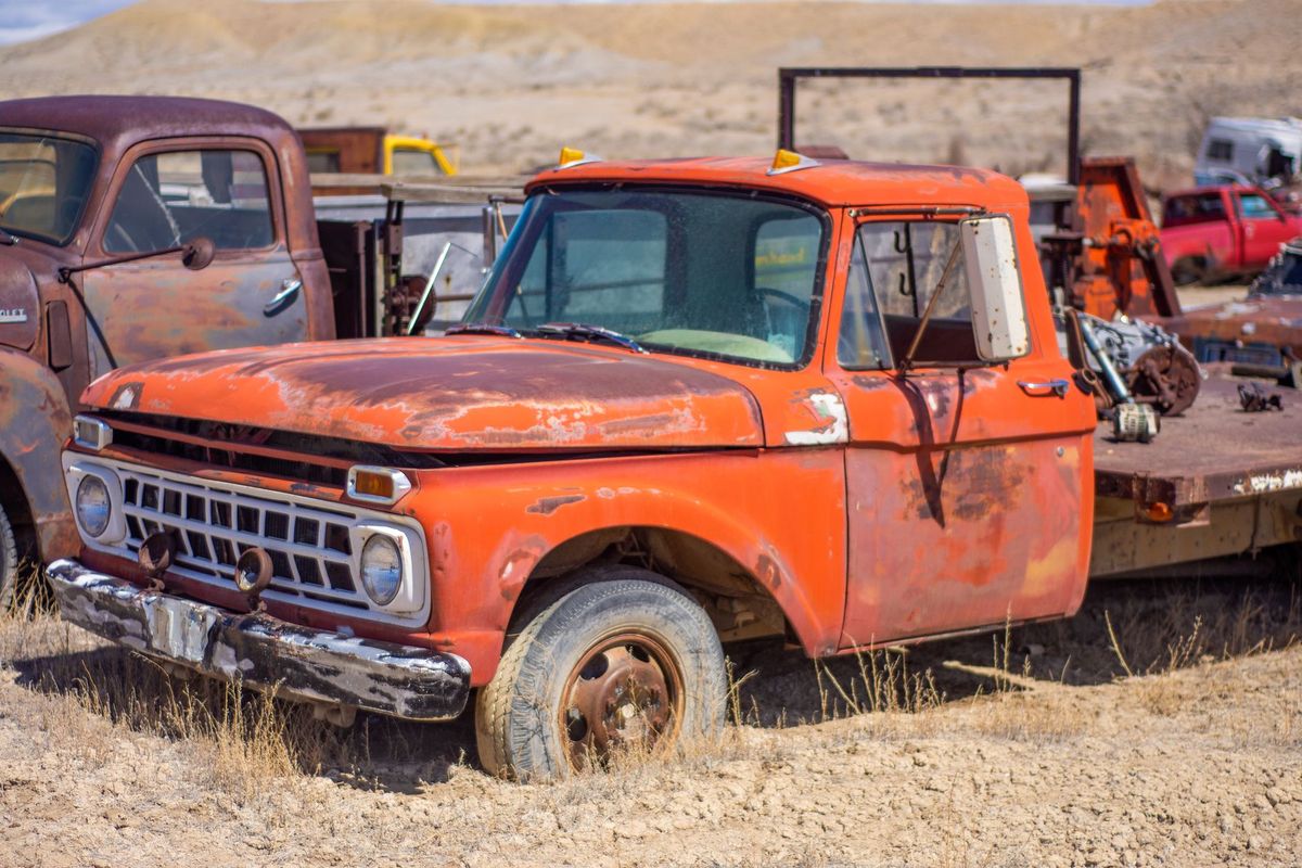 tow truck loading car