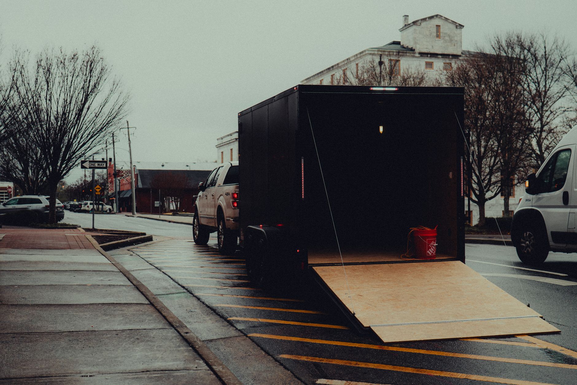 tow truck loading car