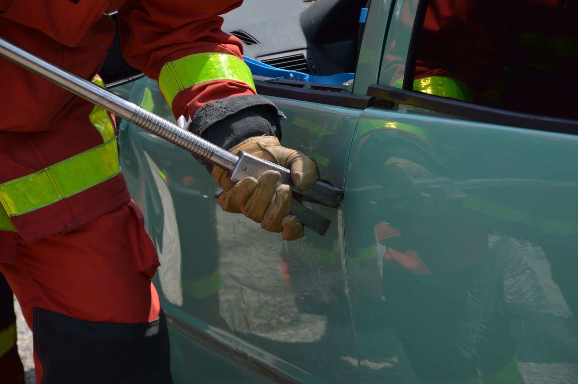 tow truck loading car
