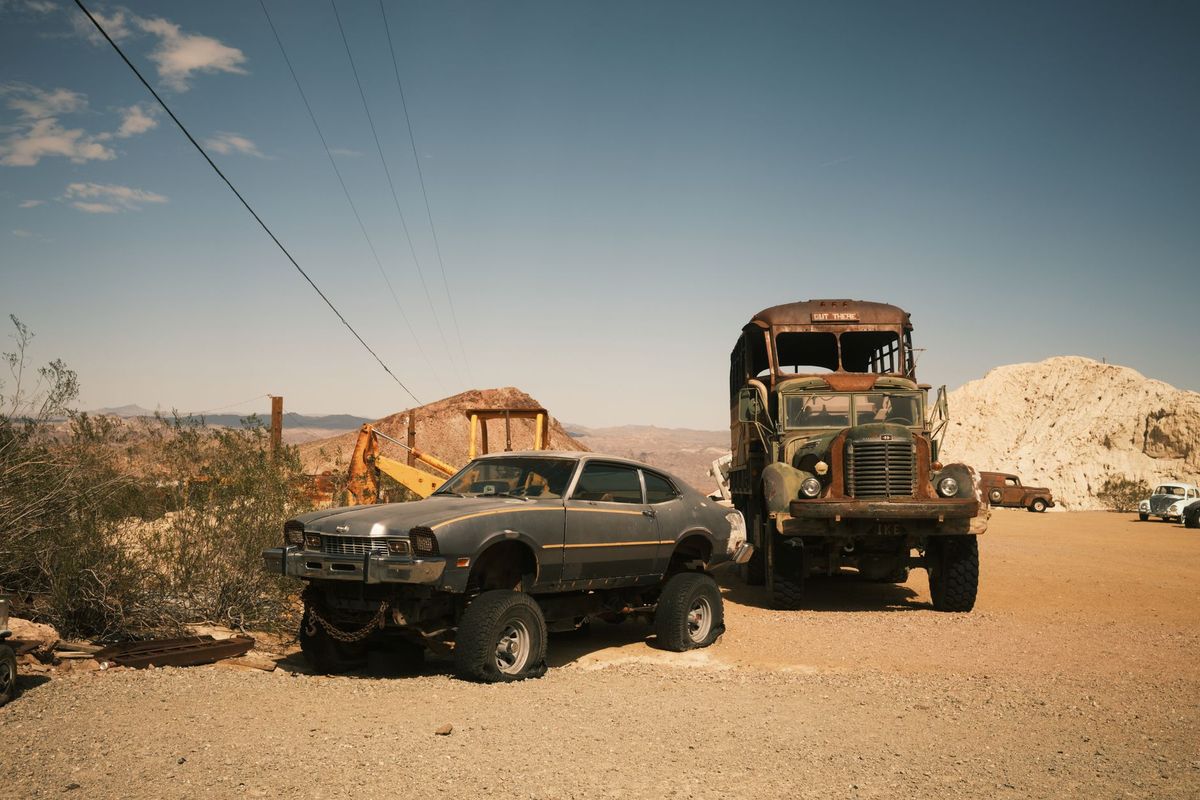 tow truck loading car