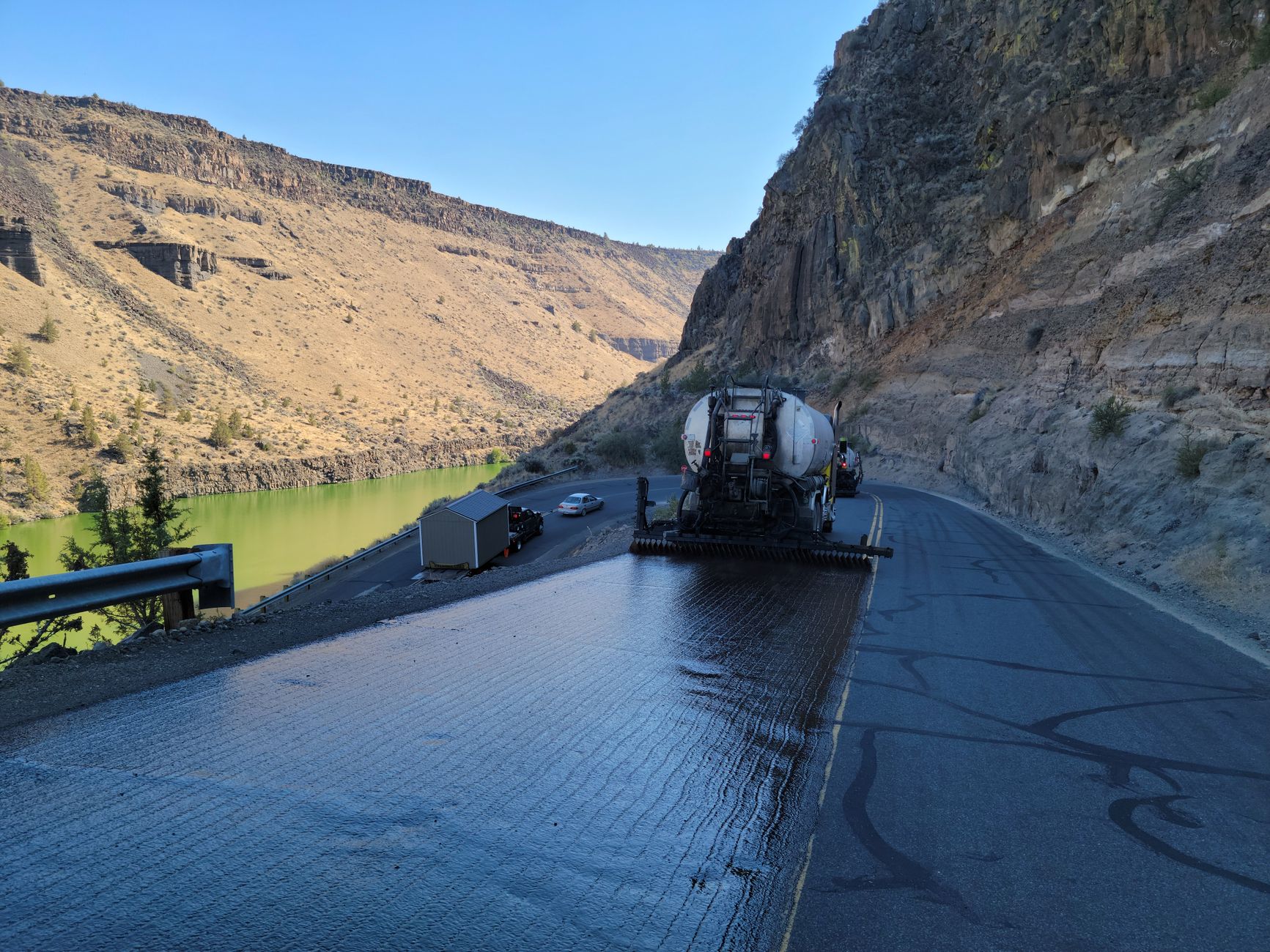 Towing Cost in Phoenix Arizona Summer Heat Breakdown: What You'll Pay Right Now
