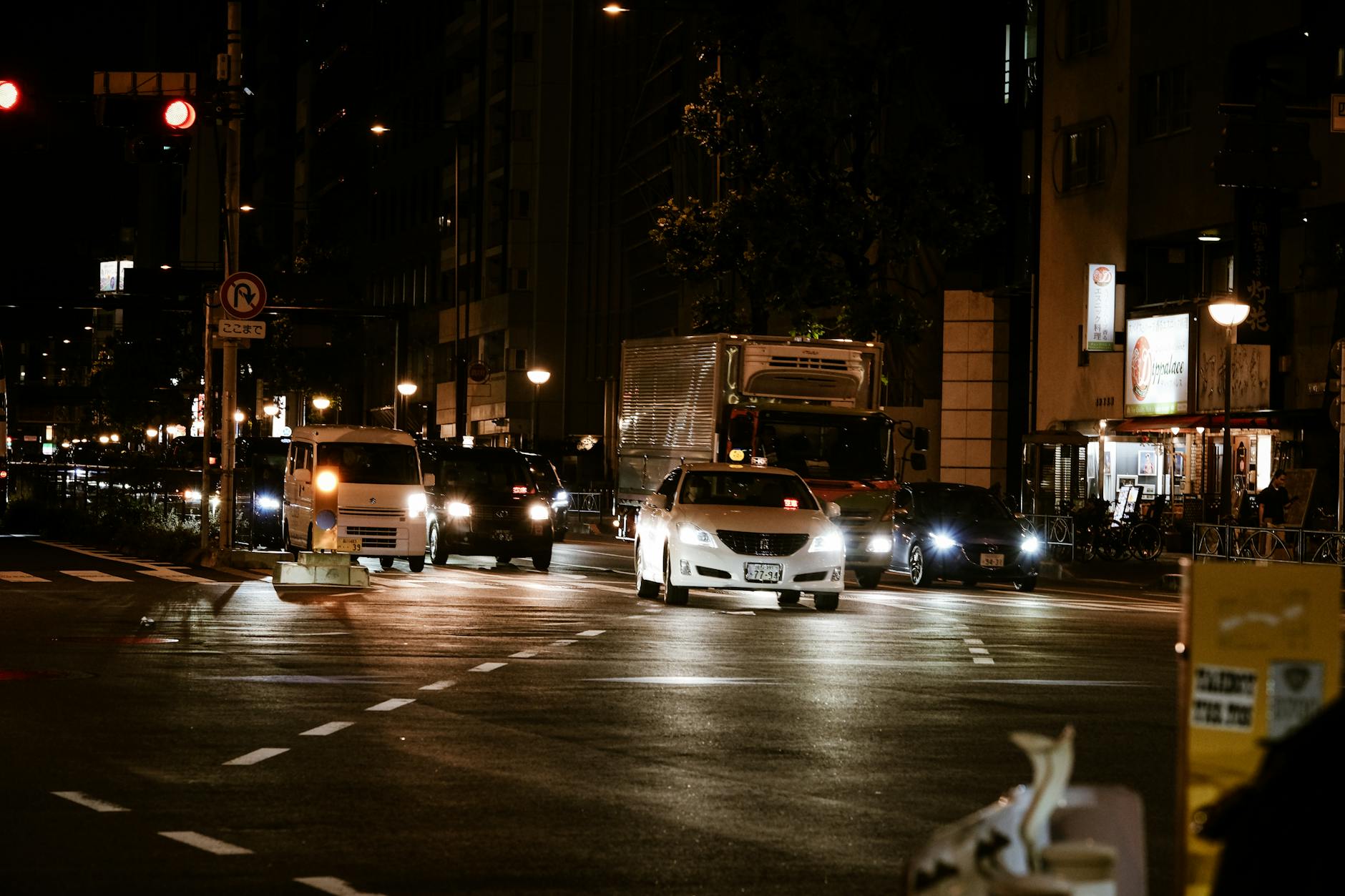 Towing Cost in Phoenix Arizona After Hours vs Chicago: What You'll Pay