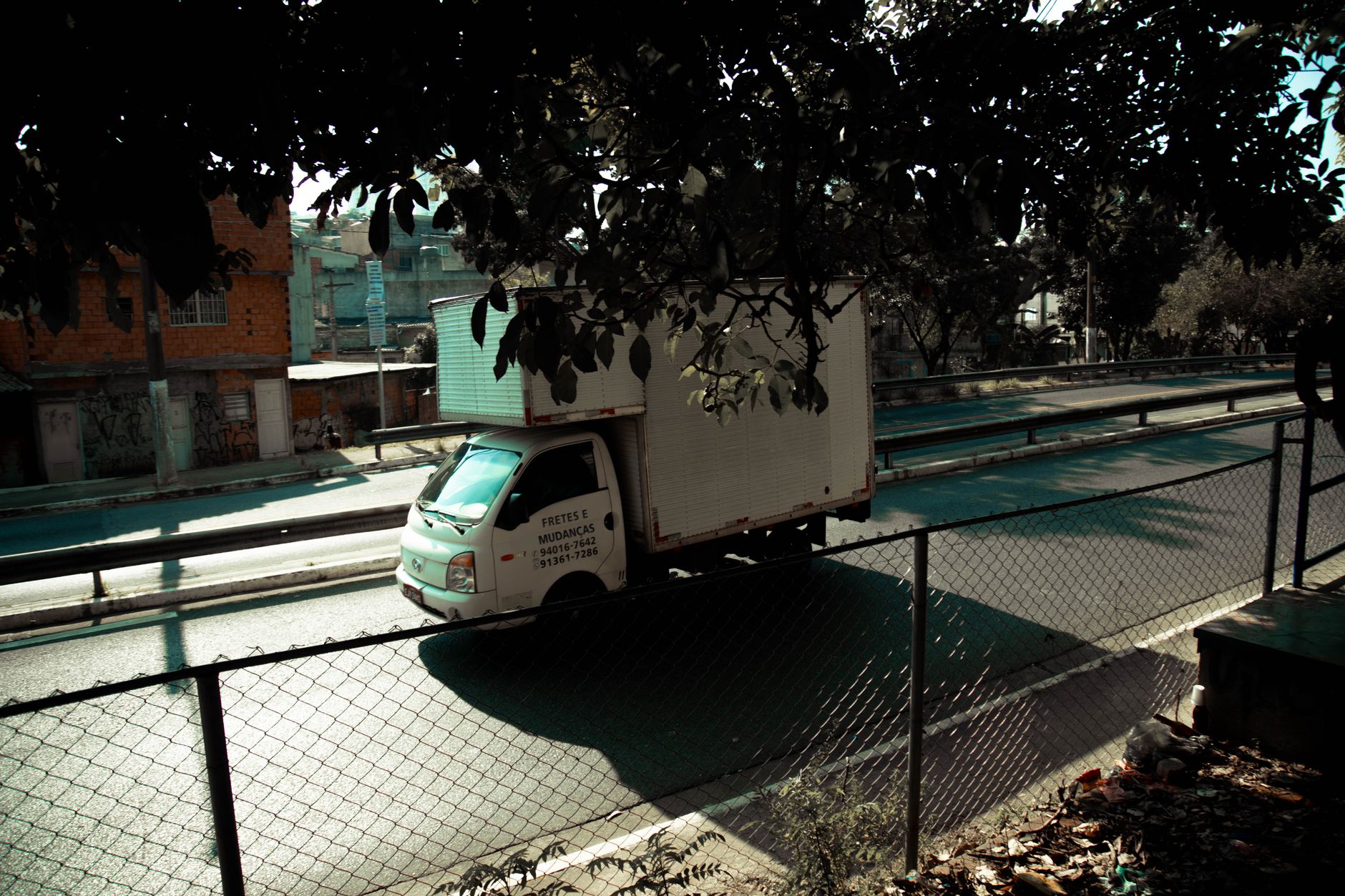 tow truck highway